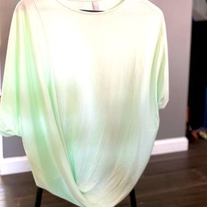 NWT Athleta top size XS
